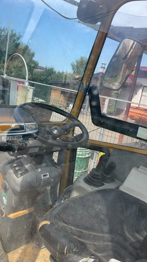 Incarcator frontal VENIERI, greutate 3,50 tone, motor YANMAR , an 2002 - imagine 2