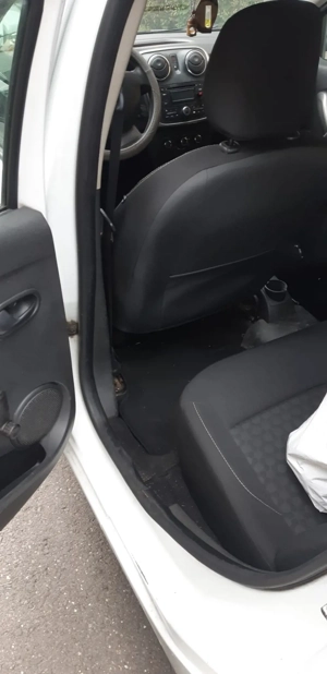 vand dacia logan 2015 GPL - imagine 4