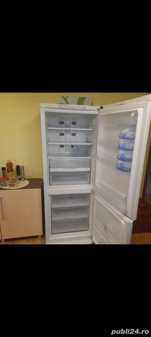 Vand combina nofrost Ariston 