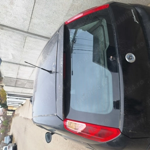 Vand Fiat Grande Punto 1. 3 multijet (pt.rabla sau dezmembrari)