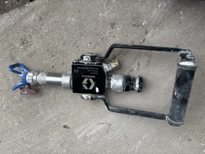 Vând pompă de glet graco T-MAX 506 - imagine 5