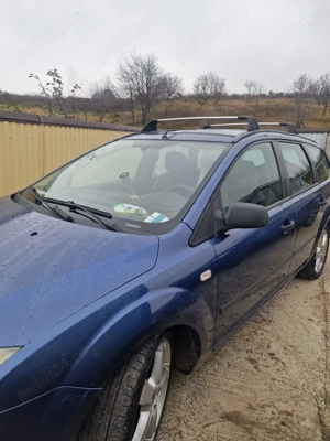 Ford Focus Albastru   - imagine 3