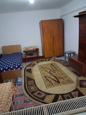 Inchiriez 3 camere -Casa- pe termen lung - imagine 5