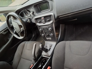 Volvo V40 diesel 2,0,120cp - imagine 9
