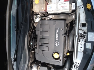 Vând Opel astra h 1,9 diesel unic proprietar  2009 - imagine 7