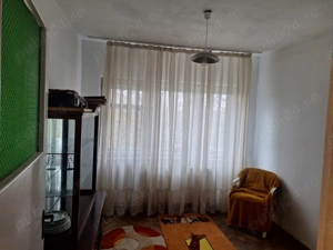  Vand apartament 3 CAMERE Focsani in zona GARII str.barsei nr.8   - imagine 5