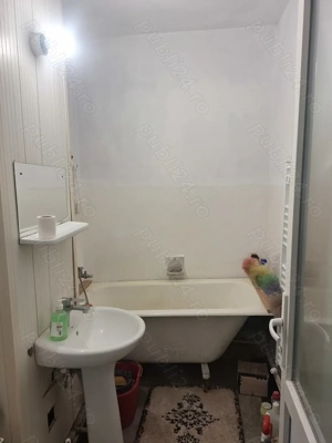  Vand apartament 3 CAMERE Focsani in zona GARII str.barsei nr.8   - imagine 7