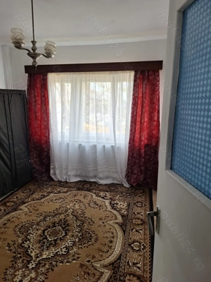  Vand apartament 3 CAMERE Focsani in zona GARII str.barsei nr.8   - imagine 3