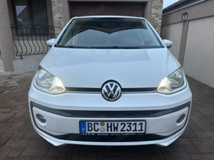 Volkswagen Up Active 1.0 MPI   2019   53000 km - imagine 2
