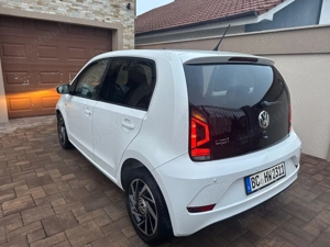 Volkswagen Up Active 1.0 MPI   2019   53000 km - imagine 6