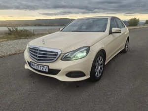 Mercedes W212 E class 200 