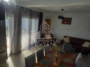 DUplex  in Ghiroda , 3 Dormitoare, Gradina Proprie