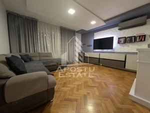 Apartament 3 camere, 2 balcoane, 2 bai,centrala proprie, Dambovita