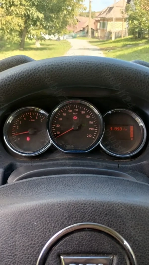 Vand Dacia Duster 2015 1.5 diesel   - imagine 8