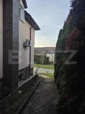 Casa de vanzare in Corunca, ideala pentru 2 familii sau pensiune - imagine 11