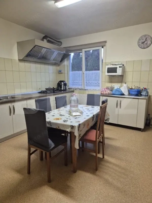 Casa de vanzare in Corunca, ideala pentru 2 familii sau pensiune - imagine 10