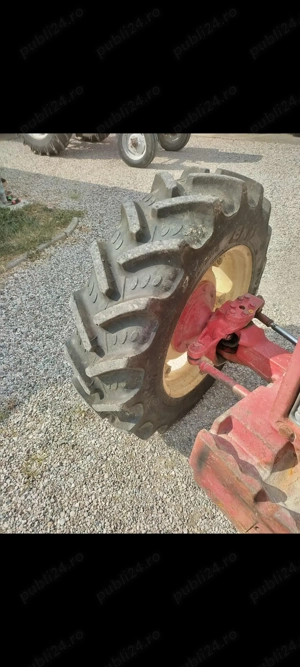 Vând tractor  - imagine 4