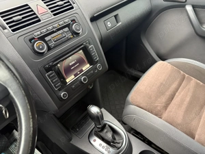 VW TOURAN   2012   7 LOCURI   2.0 TDI 140 CP   DSG   209.000 km - imagine 11