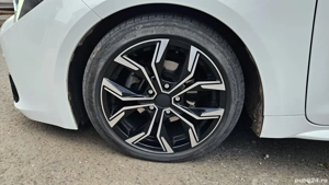 Vând jante cu senzori și anvelope Toyota corolla 2023