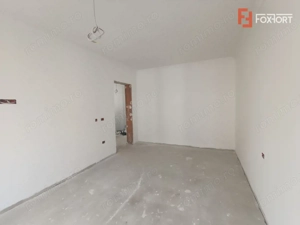 Casa insiruita cu 3 camere,  90 mp utili si teren de 300 mp, zona Giroc  - imagine 10