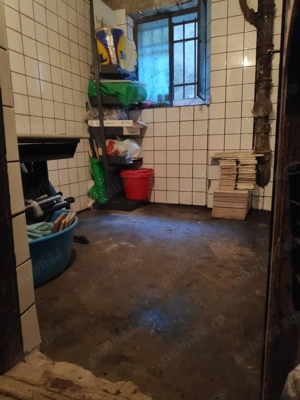Boxa   Spatiu de depozitare 5 m patrati, strada Batistei, zona Universitate - imagine 4