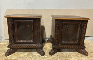 2 buc Noptiera Vintage din lemn Stil Neo Baroc cu elemente sculptate