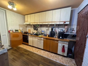 Casa cu 5 camere 300 mp in Hunedoara - imagine 2