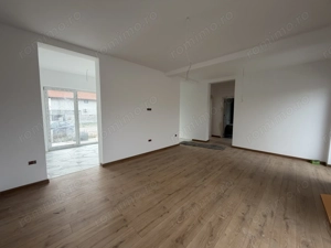 Finisat la cheie. Acces asfaltat. Bucatarie inchisa  - imagine 3