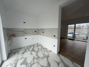 Finisat la cheie. Acces asfaltat. Bucatarie inchisa  - imagine 12