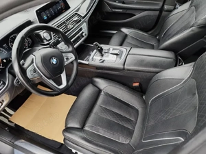 BMW 750 LXi 455 cp - imagine 5