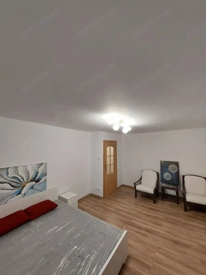 Vanzare Garsoniera 42 mp 3 Minute Mall Vitan Complet Renovata - imagine 6