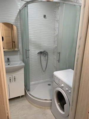 De inchiriat apartament 1 camera in zona Soarelui - imagine 2