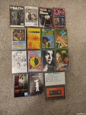 6 lei buc. Vând casete rare cu muzică veche.