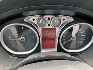 Se vinde Ford Kuga 2009 Full Option - imagine 8