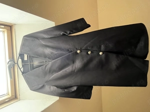 Vând rochii tip costum sau rochii tip camasa