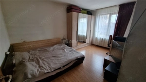 3 camere in vila si curte individuala - imagine 6