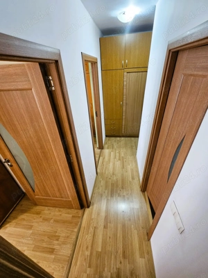 Apartament ---4 camere E3 - -etajul 3-MOBILAT - imagine 3