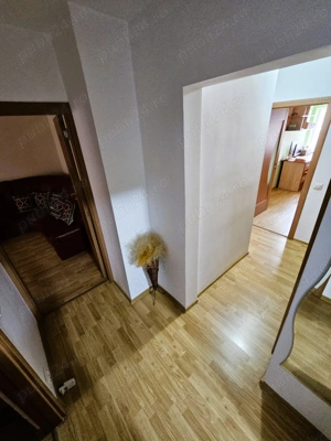 Apartament ---4 camere E3 - -etajul 3-MOBILAT - imagine 14