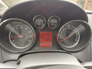 Opel Astra J Hatchback 1.6 Benzina - imagine 4