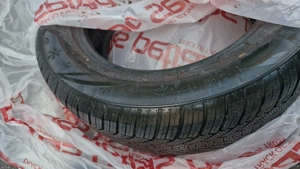 Vând cauciuc 225/55/16 nou