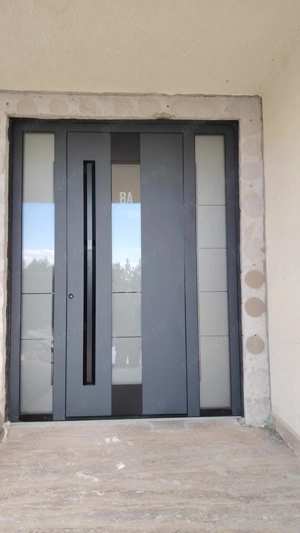 Montatori tâmplărie PVC si Aluminiu 