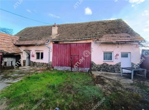 Casa cu 4 camere si 1650 mp teren la doar 30 km distanta de Sibiu - imagine 16