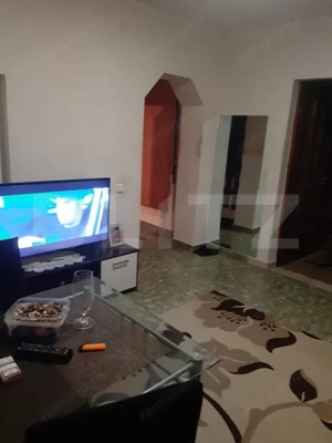 De vânzare  casă 99 mp, teren 7,5 ari în Lazuri, Satu Mare - imagine 4