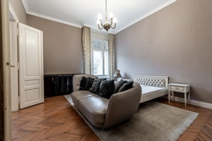 Apartament spatios cu 3 camere de LUX pe Metianu Comision 0 - imagine 5