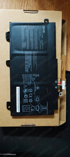 Vând bateria laptop lion - imagine 3