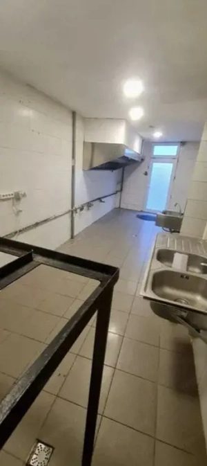 Zona Casa Poporului-Libertatii sp 97 mp vitrina 10 - imagine 4