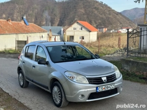 de vanzare Dacia Sandero 1.4 benzina  - imagine 4