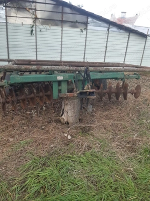 Vand utilaje agricole romanesti!