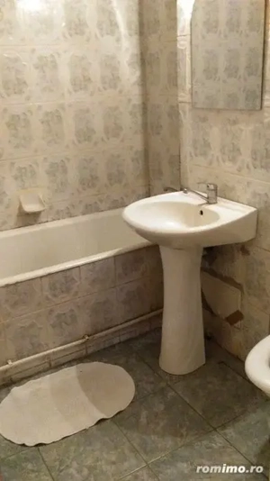 Garsoniera zona Lizeanu  - imagine 3
