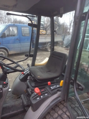 Tractor Kubota  - imagine 3